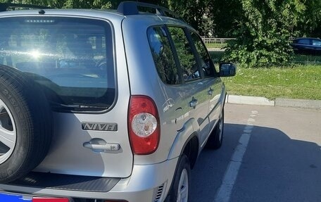 Chevrolet Niva I рестайлинг, 2015 год, 525 000 рублей, 3 фотография