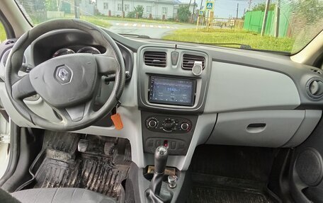 Renault Logan II, 2015 год, 369 000 рублей, 6 фотография