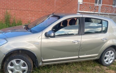 Renault Sandero I, 2011 год, 330 000 рублей, 2 фотография