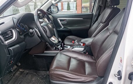 Toyota Fortuner II, 2018 год, 3 000 000 рублей, 10 фотография