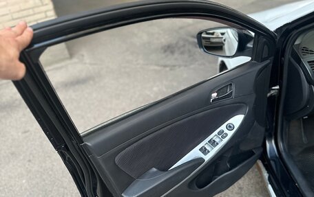 Hyundai Solaris II рестайлинг, 2013 год, 480 000 рублей, 8 фотография