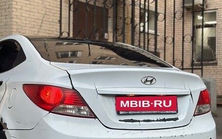 Hyundai Solaris II рестайлинг, 2013 год, 480 000 рублей, 3 фотография