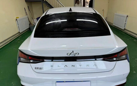 Hyundai Elantra, 2022 год, 1 177 004 рублей, 3 фотография