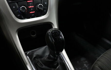 Opel Astra J, 2012 год, 687 000 рублей, 13 фотография