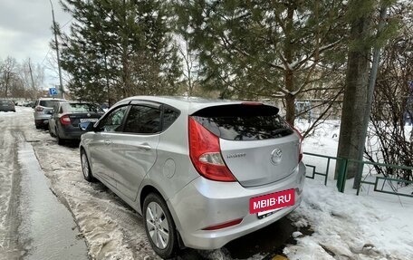 Hyundai Solaris II рестайлинг, 2015 год, 800 000 рублей, 8 фотография