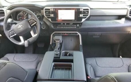 Toyota Tundra, 2024 год, 8 700 000 рублей, 25 фотография