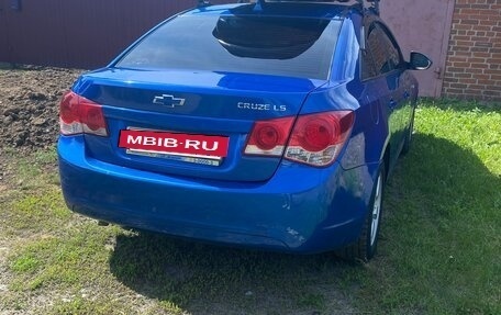 Chevrolet Cruze II, 2011 год, 540 000 рублей, 3 фотография