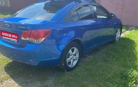 Chevrolet Cruze II, 2011 год, 540 000 рублей, 2 фотография