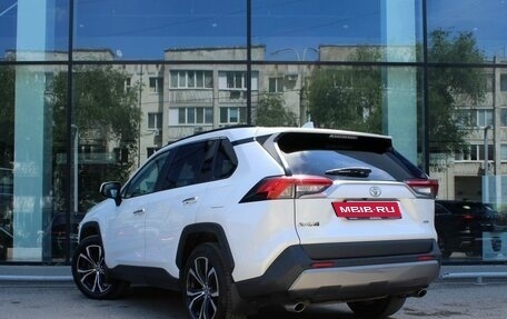 Toyota RAV4, 2019 год, 2 990 000 рублей, 7 фотография