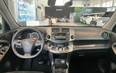 Toyota RAV4, 2010 год, 1 550 000 рублей, 10 фотография