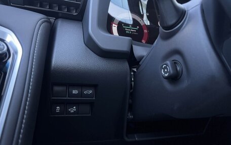 Toyota Land Cruiser, 2026 год, 15 490 000 рублей, 16 фотография