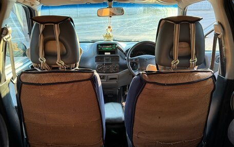 Toyota Raum I, 2001 год, 299 000 рублей, 25 фотография