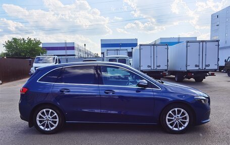 Mercedes-Benz B-Класс, 2020 год, 1 700 000 рублей, 6 фотография