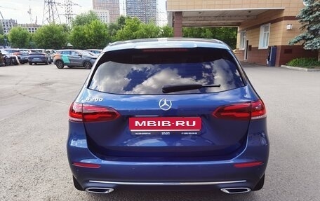 Mercedes-Benz B-Класс, 2020 год, 1 700 000 рублей, 4 фотография