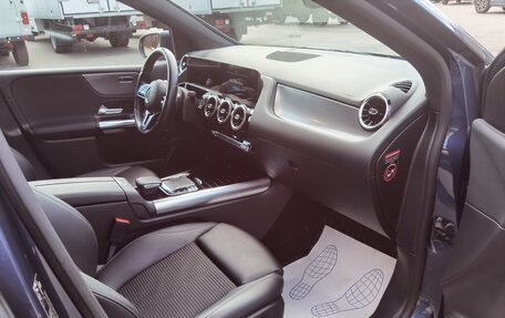 Mercedes-Benz B-Класс, 2020 год, 1 700 000 рублей, 26 фотография