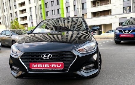 Hyundai Solaris II рестайлинг, 2018 год, 905 000 рублей, 7 фотография