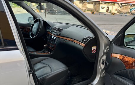 Mercedes-Benz E-Класс, 2005 год, 500 000 рублей, 11 фотография