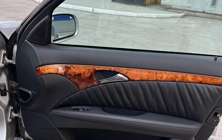 Mercedes-Benz E-Класс, 2005 год, 500 000 рублей, 15 фотография