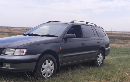 Toyota Caldina, 1993 год, 460 000 рублей, 3 фотография