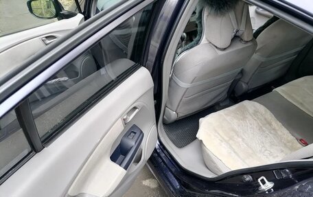 Honda Insight II рестайлинг, 2009 год, 770 000 рублей, 5 фотография