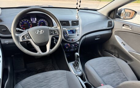Hyundai Solaris II рестайлинг, 2014 год, 939 000 рублей, 5 фотография