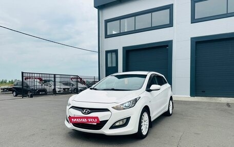 Hyundai i30 II рестайлинг, 2012 год, 929 000 рублей, 2 фотография