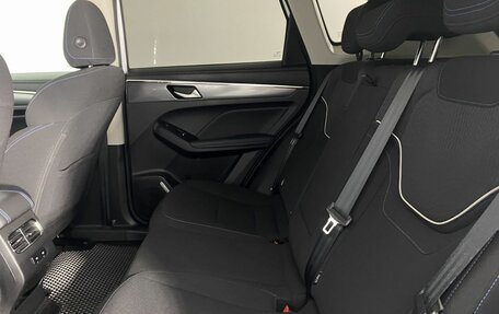 Haval Jolion, 2023 год, 1 850 000 рублей, 6 фотография