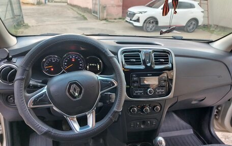 Renault Logan II, 2019 год, 980 000 рублей, 13 фотография