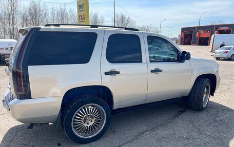Chevrolet Tahoe III, 2008 год, 1 200 000 рублей, 8 фотография