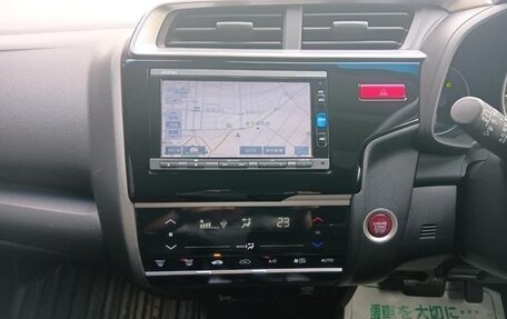 Honda Fit III, 2015 год, 650 000 рублей, 9 фотография