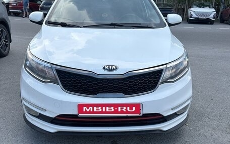 KIA Rio III рестайлинг, 2015 год, 750 000 рублей, 1 фотография