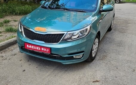 KIA Rio III рестайлинг, 2012 год, 800 000 рублей, 1 фотография