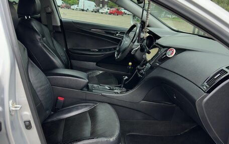Hyundai Sonata VI, 2012 год, 1 300 000 рублей, 14 фотография