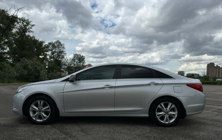 Hyundai Sonata VI, 2012 год, 1 300 000 рублей, 5 фотография