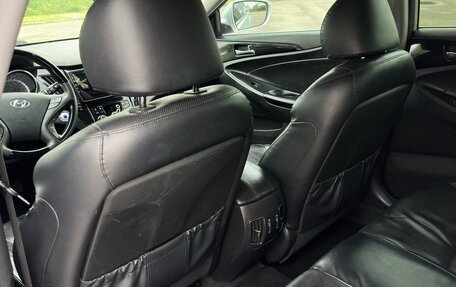 Hyundai Sonata VI, 2012 год, 1 300 000 рублей, 16 фотография