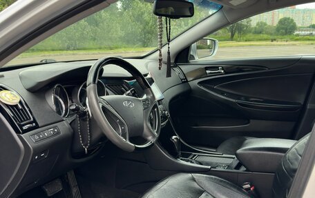 Hyundai Sonata VI, 2012 год, 1 300 000 рублей, 18 фотография