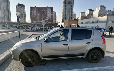 Renault Sandero I, 2011 год, 550 000 рублей, 2 фотография