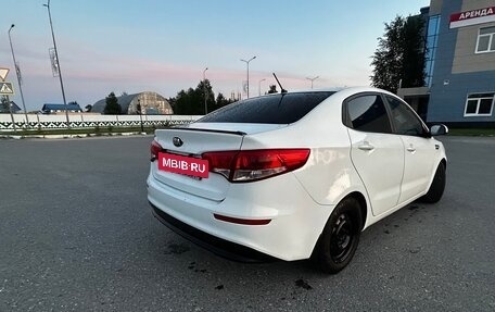 KIA Rio III рестайлинг, 2015 год, 750 000 рублей, 13 фотография