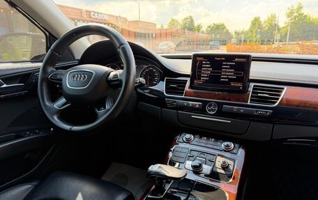 Audi A8, 2012 год, 1 920 000 рублей, 14 фотография
