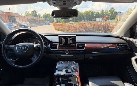Audi A8, 2012 год, 1 920 000 рублей, 15 фотография