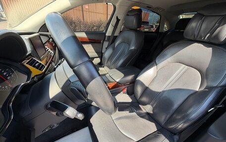 Audi A8, 2012 год, 1 920 000 рублей, 23 фотография