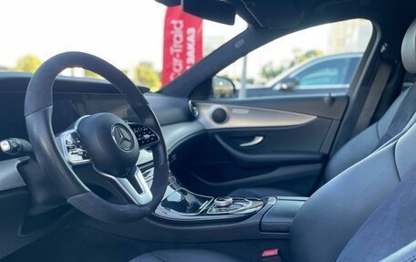 Mercedes-Benz E-Класс, 2018 год, 2 670 000 рублей, 11 фотография