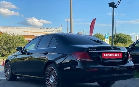 Mercedes-Benz E-Класс, 2018 год, 2 670 000 рублей, 7 фотография