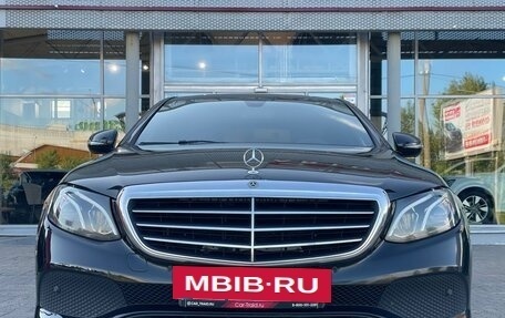 Mercedes-Benz E-Класс, 2018 год, 2 670 000 рублей, 3 фотография