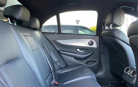 Mercedes-Benz E-Класс, 2018 год, 2 670 000 рублей, 19 фотография