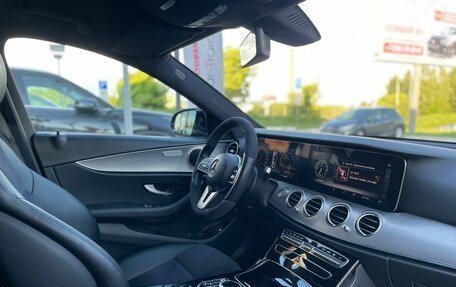 Mercedes-Benz E-Класс, 2018 год, 2 670 000 рублей, 24 фотография