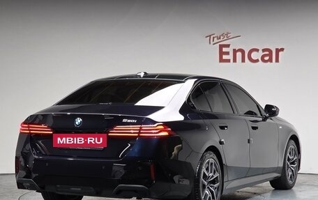BMW 5 серия, 2024 год, 4 765 000 рублей, 2 фотография