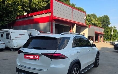 Mercedes-Benz GLE, 2024 год, 7 980 000 рублей, 2 фотография