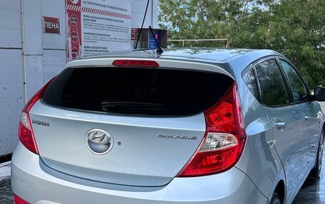Hyundai Solaris II рестайлинг, 2013 год, 890 000 рублей, 13 фотография