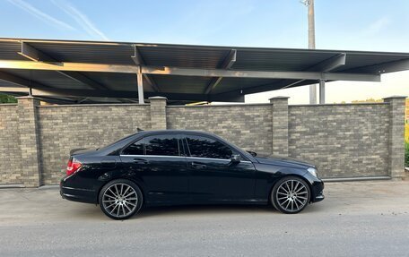 Mercedes-Benz C-Класс, 2007 год, 1 550 000 рублей, 11 фотография